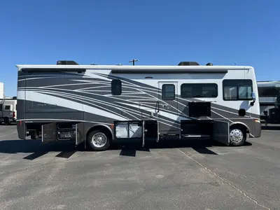 2023 Tiffin Motorhomes Allegro photo 30