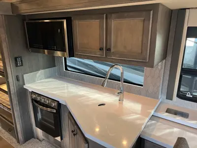 2023 Tiffin Motorhomes Allegro photo 9
