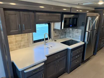 2023 Thor Motor Coach Palazzo photo 16