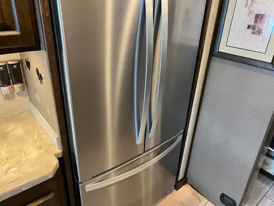 2019 Tiffin Motorhomes Allegro photo 19