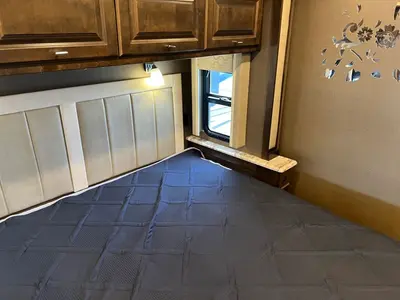 2019 Tiffin Motorhomes Allegro photo 27