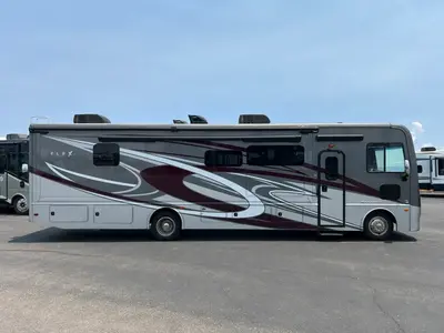 2024 Fleetwood Flex photo 30