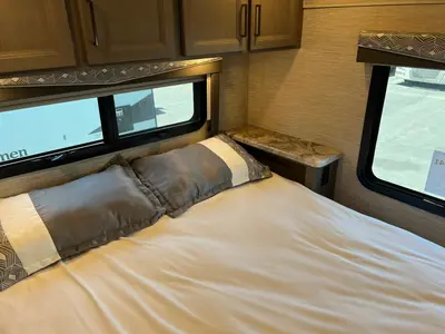 2023 Thor Motor Coach Four Winds photo 26