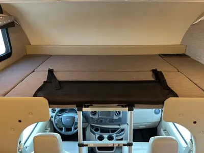 2023 Thor Motor Coach Four Winds photo 4
