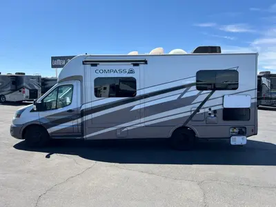 2025 Thor Motor Coach Compass AWD photo 27