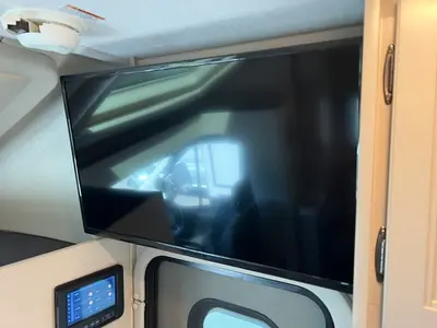 2025 Thor Motor Coach Compass AWD photo 9