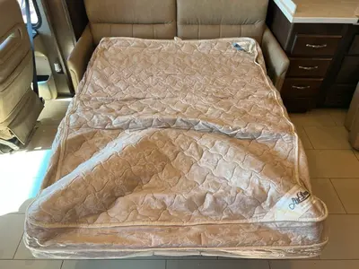 2016 Tiffin Motorhomes Allegro RED photo 14