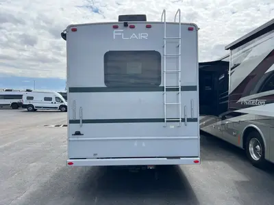 2026 Fleetwood Flair photo 29