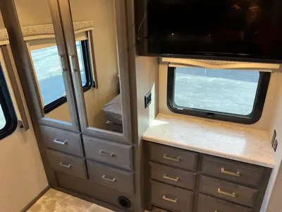 2024 Thor Motor Coach Omni photo 24