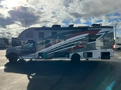2024 Thor Motor Coach Omni photo 28