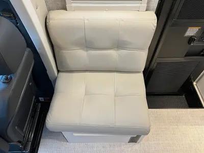 2025 Winnebago Ekko photo 10
