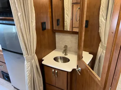 2022 Renegade Villagio photo 16