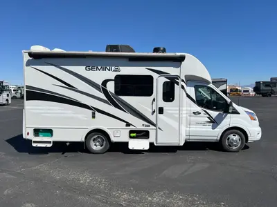 2023 Thor Motor Coach Gemini photo 24
