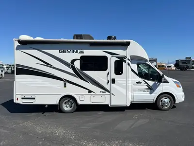 2023 Thor Motor Coach Gemini photo 23