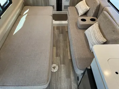2024 Thor Motor Coach Tellaro photo 11