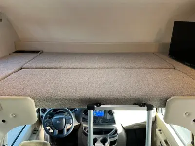 2026 Thor Motor Coach Chateau photo 4