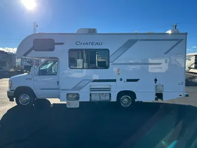 2026 Thor Motor Coach Chateau photo 24