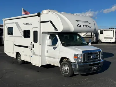 Used 2026 Thor Motor Coach Chateau 21Z