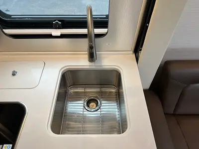 2021 Airstream Atlas photo 11