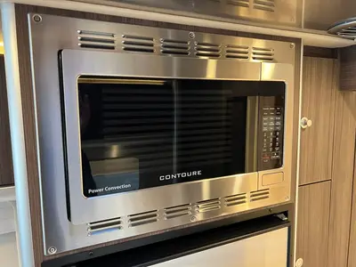2021 Airstream Atlas photo 16