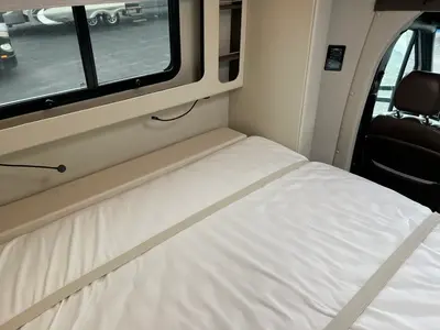 2021 Airstream Atlas photo 10