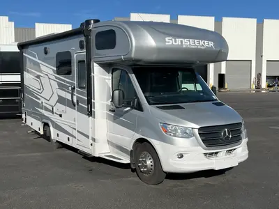 Used 2023 Forest River Sunseeker 2400T