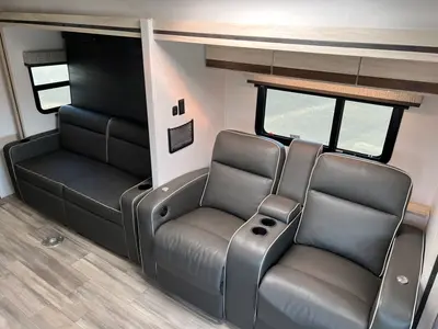 2023 Forest River Sunseeker photo 7