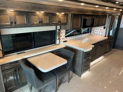 2022 Tiffin Motorhomes Allegro BUS photo 12