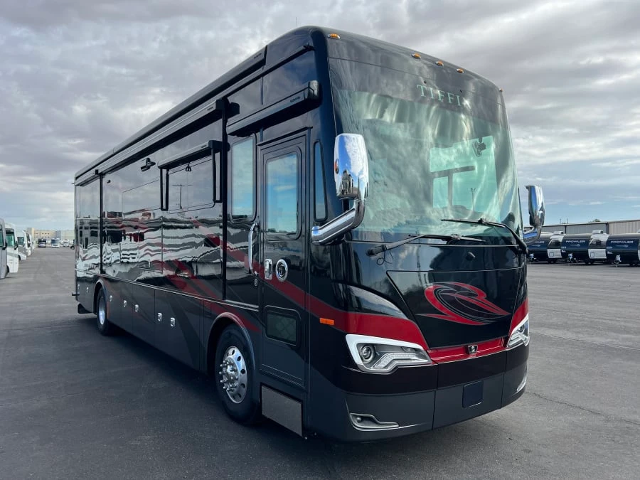2022 Tiffin Motorhomes Allegro BUS exterior