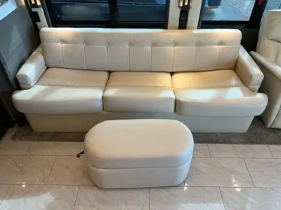 2022 Tiffin Motorhomes Allegro BUS photo 8