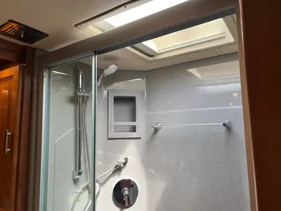 2019 Tiffin Motorhomes Phaeton photo 28