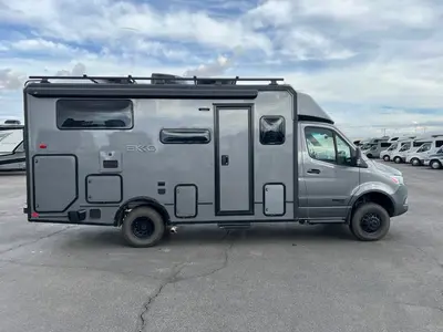 2025 Winnebago Ekko photo 22