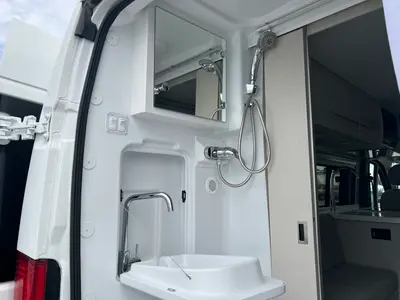 2026 Thor Motor Coach Rize photo 17