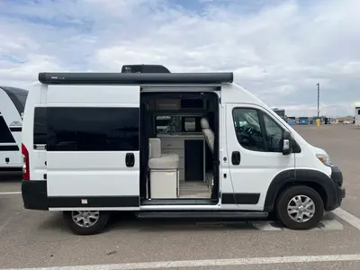 2026 Thor Motor Coach Rize photo 20