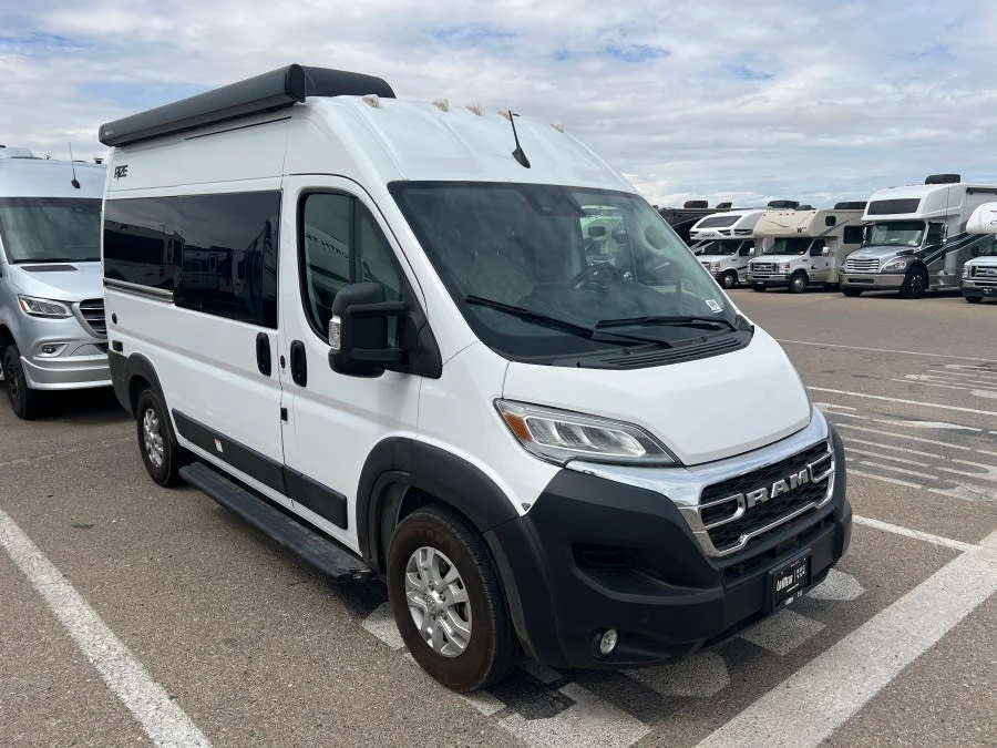 2026 Thor Motor Coach Rize exterior