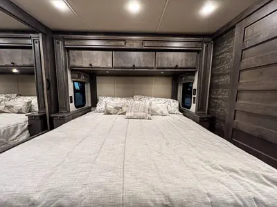 2023 Tiffin Motorhomes Breeze 33BR photo 19