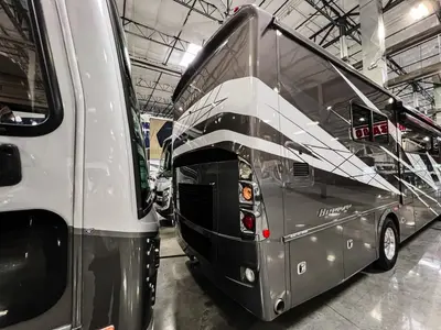 2023 Tiffin Motorhomes Breeze 33BR photo 23