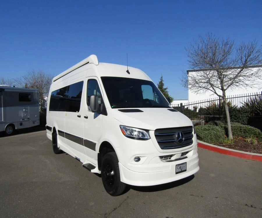 2027 Grech RV Strada-ION exterior