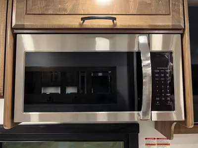2026 Jayco Seneca XT photo 9