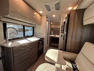 2026 Thor Motor Coach Delano photo 7