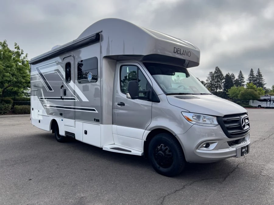 2026 Thor Motor Coach Delano exterior