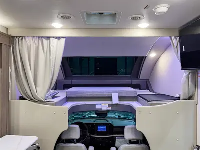 2027 Thor Motor Coach Magnitude photo 4