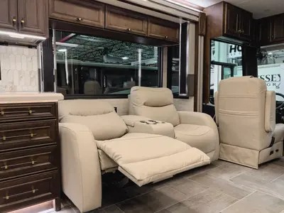 2026 Tiffin Motorhomes Allegro BUS photo 8