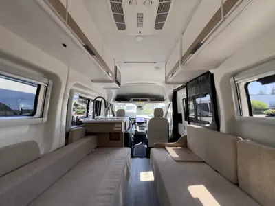 2027 Thor Motor Coach Talavera photo 3