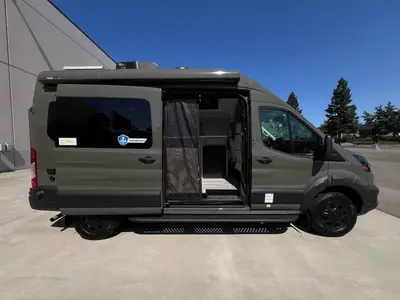 2027 Thor Motor Coach Talavera photo 10