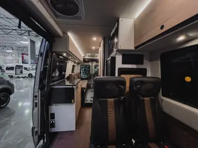 2026 Storyteller Overland Tour Mode photo 3