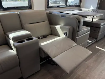 2027 Entegra Coach Odyssey photo 10