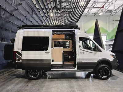 2026 Storyteller Overland Beast Mode photo 11