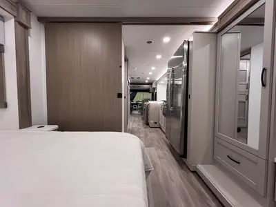2027 Entegra Coach Vision XL photo 4