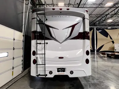 2027 Entegra Coach Vision XL photo 30
